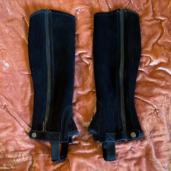 Perri’s black suede half chaps 17 NWOT - Picture 5 of 6